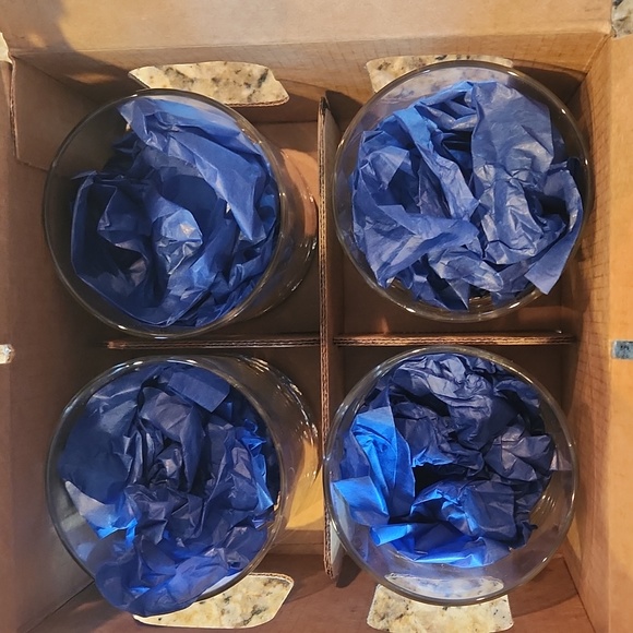 Set of 4 Monogram Engraved Whiskey Glass with Initial I - Picture 7 of 8